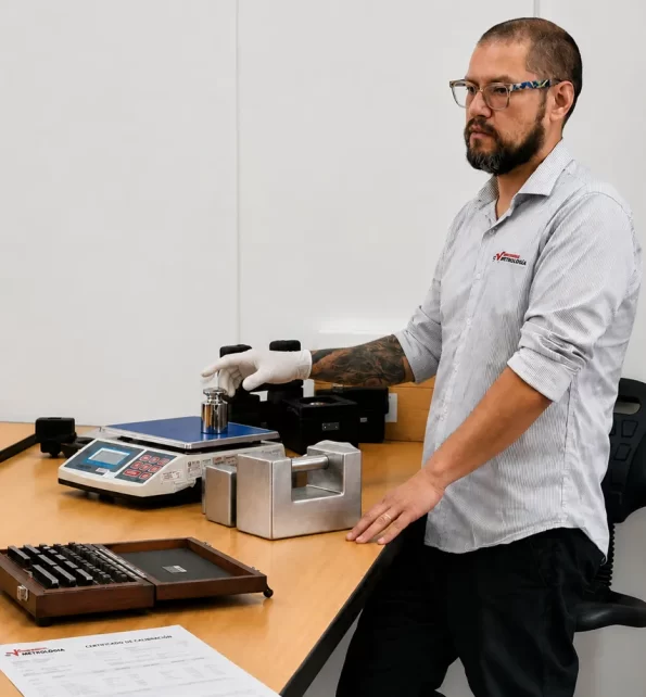 Capacitaciones y Asesorías Especializadas 2 Especialistas en Metrología